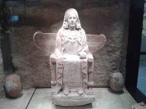 Ruta-guiada-ArqueológicoBásico-tour-enMadrid